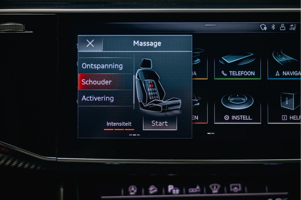 Audi RSQ8 4.0 TFSI quattro | B/ 3D | Carbon interieur en exterieur | Vossen | Rode Stiksels | Trekhaak |