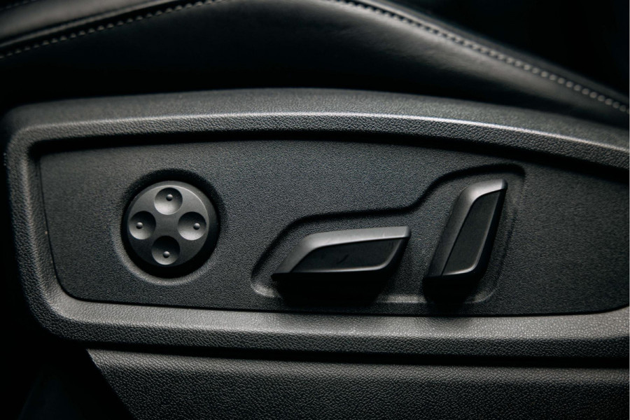 Audi Q5 55 TFSI e quattro Competition | Daytona Grey | Pano | B/O | Stoelverwarming |