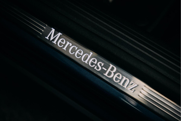Mercedes-Benz GLA 180 d Business Solution AMG | AMG-Line | Pano | Stoelverwarming | Achteruitrijcamera |