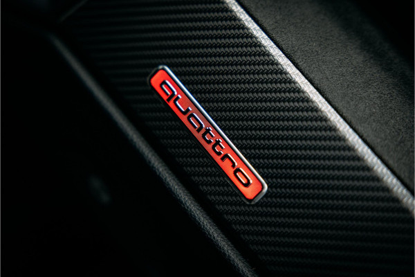 Audi RSQ3 TFSI | Carbon | Elek. stoelen | Camera | stoel verwarming |
