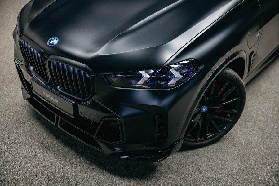 BMW X5 xDrive50e | M uitgevoerd | Trekhaak | Alcantara hemel | Luchtvering | Full PPF in- en exterieur | Skylounge |