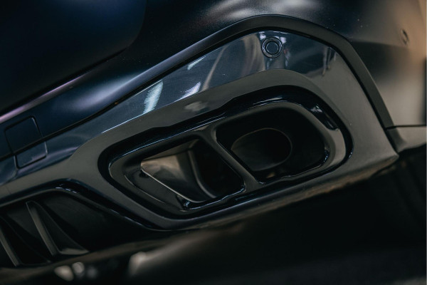 BMW X5 xDrive50e | M uitgevoerd | Trekhaak | Alcantara hemel | Luchtvering | Full PPF in- en exterieur | Skylounge |