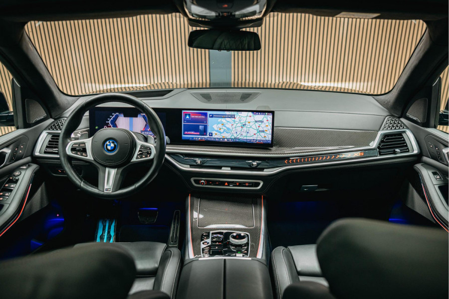 BMW X5 xDrive50e | M uitgevoerd | Trekhaak | Alcantara hemel | Luchtvering | Full PPF in- en exterieur | Skylounge |