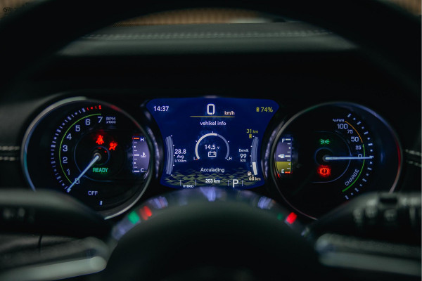 Jeep Wrangler Unlimited 4xe 380 Sahara | Corse Edition Custom Made | Hybride | Stuur- en Stoelverwarming | Achteruitrijcamera |