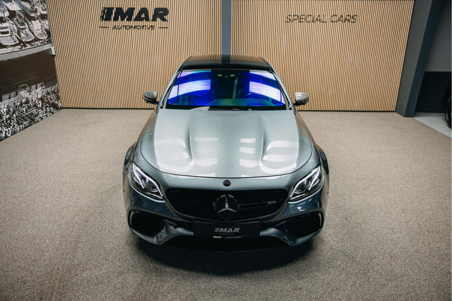 Mercedes-Benz E-Klasse E63s AMG 63 S 4MATIC Premium Plus | Burmester 3D | Carbon interieur en exterieur| Dealer onderhouden | Sportuitlaat | 360 Camera | Head-Up |