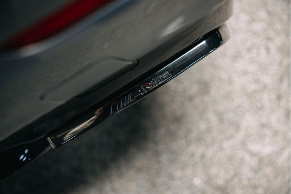 Mercedes-Benz E-Klasse E63s AMG 63 S 4MATIC Premium Plus | Burmester 3D | Carbon interieur en exterieur| Dealer onderhouden | Sportuitlaat | 360 Camera | Head-Up |