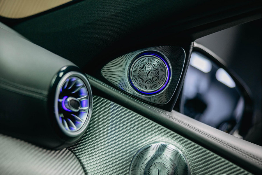 Mercedes-Benz E-Klasse E63s AMG 63 S 4MATIC Premium Plus | Burmester 3D | Carbon interieur en exterieur| Dealer onderhouden | Sportuitlaat | 360 Camera | Head-Up |