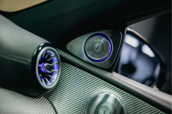 Mercedes-Benz E-Klasse E63s AMG 63 S 4MATIC Premium Plus | Burmester 3D | Carbon interieur en exterieur| Dealer onderhouden | Sportuitlaat | 360 Camera | Head-Up |