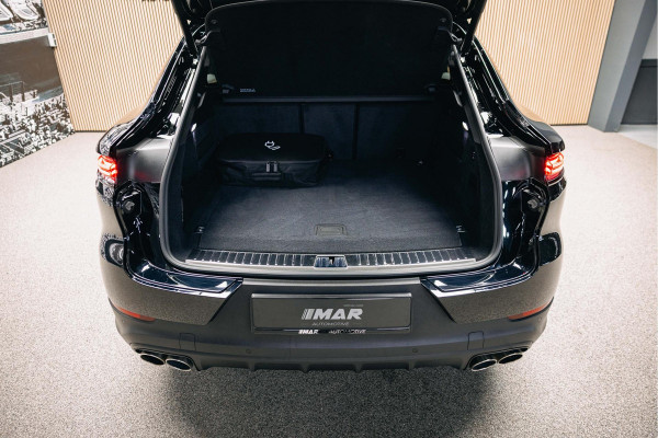 Porsche Cayenne Coupé 3.0 S E-Hybrid | Sport Chrono | Turbo GT wielen | Head-Up | Bose | Stoelverwarming |