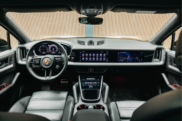 Porsche Cayenne Coupé 3.0 S E-Hybrid | Sport Chrono | Turbo GT wielen | Head-Up | Bose | Stoelverwarming |