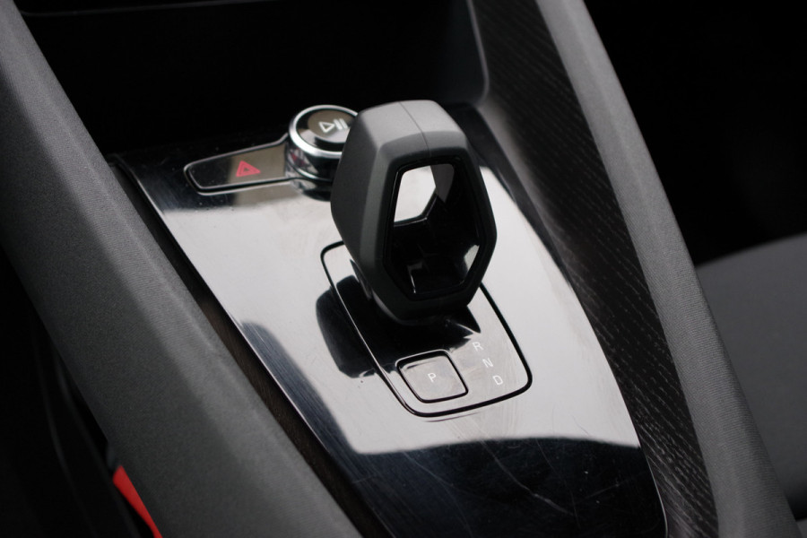 Polestar 2 Long Range Dual Motor 408 PK Launch Edition 78kWh Panoramadak, 89 % SOH Harman/Kardon, Carplay