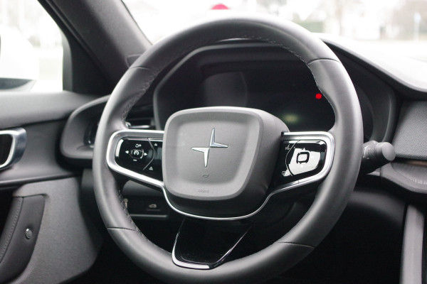 Polestar 2 Long Range Dual Motor 408 PK Launch Edition 78kWh Panoramadak, 89 % SOH Harman/Kardon, Carplay