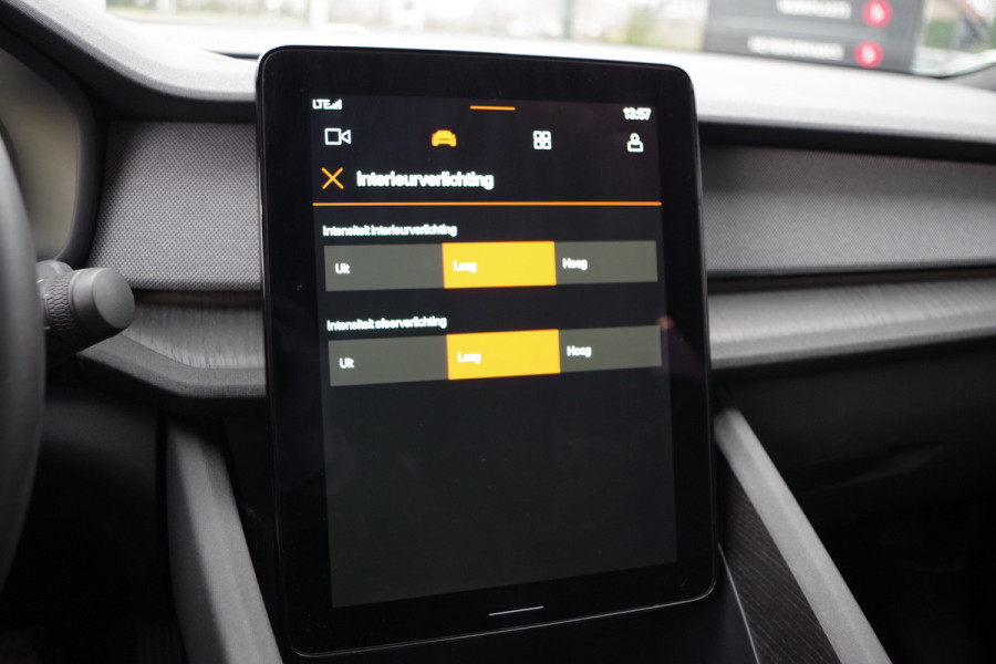 Polestar 2 Long Range Dual Motor 408 PK Launch Edition 78kWh Panoramadak, 89 % SOH Harman/Kardon, Carplay