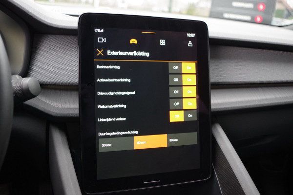 Polestar 2 Long Range Dual Motor 408 PK Launch Edition 78kWh Panoramadak, 89 % SOH Harman/Kardon, Carplay