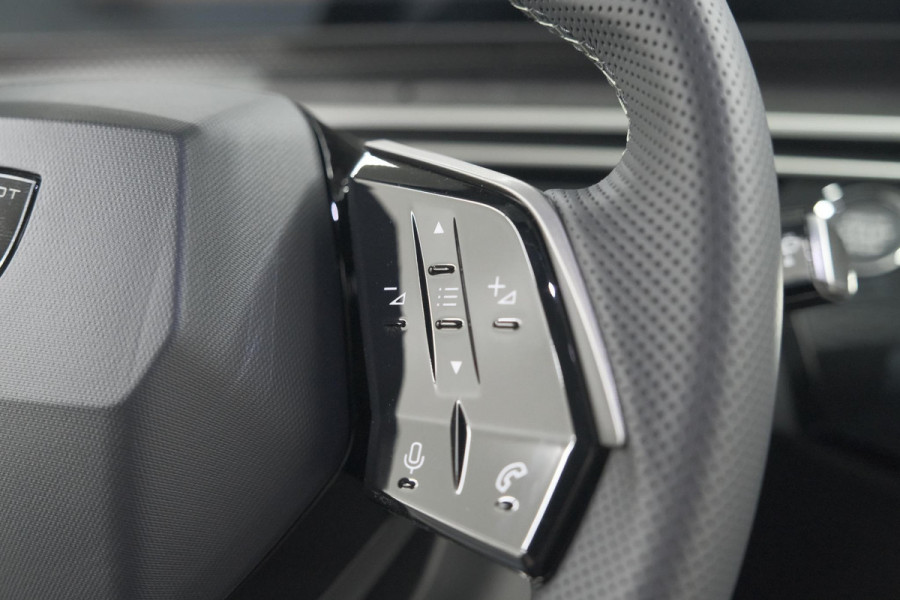 Peugeot 3008 Hybrid 145 e-DCS6 GT | Trekhaak | Elektrische Kofferklep | Adaptieve Cruise Control | Camera