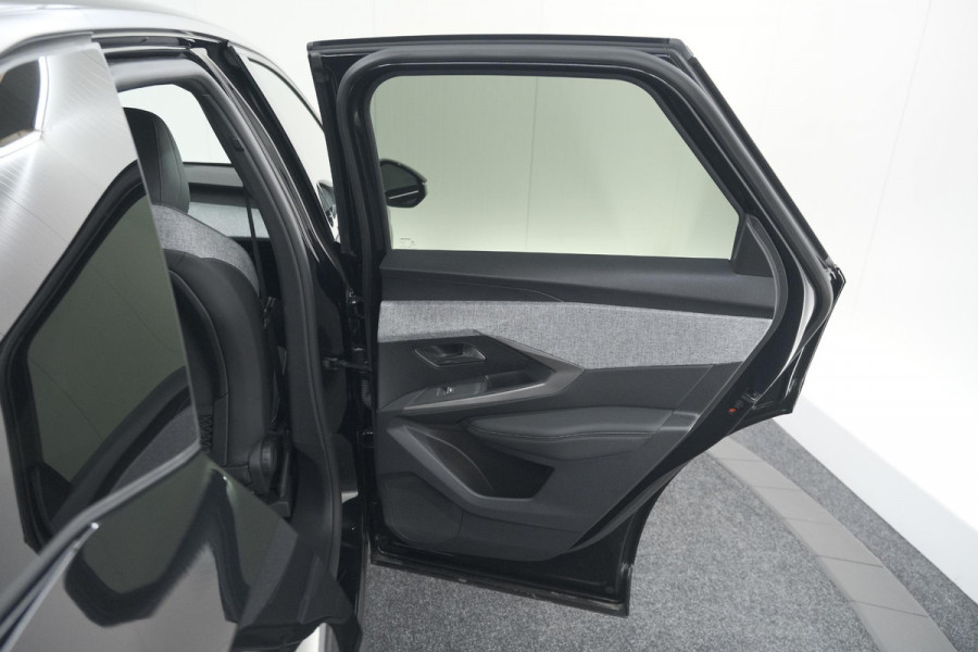 Peugeot 3008 Hybrid 145 e-DCS6 GT | Trekhaak | Elektrische Kofferklep | Adaptieve Cruise Control | Camera