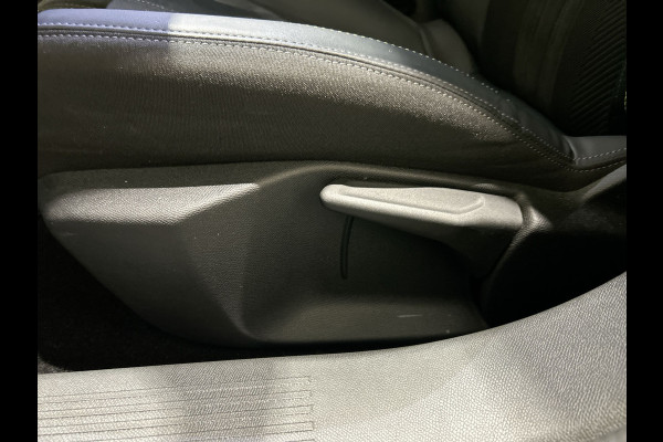 Peugeot e-308 SW GT 54 kWh 156pk Apple Carplay / Android Auto | Camera | alcantara-leer  | trekhaak | navigatie