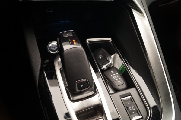 Peugeot 5008 1.2 PureTech 130pk Automaat Allure -7p-NAVI-ECC-PDC-