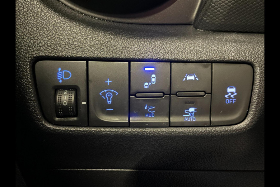 Hyundai Kona EV Premium 64 kWh|GROTE ACCU|100%SOH|FACELIFT|3-FASE|HUD|KRELL|LEDER|ACC|STUURVERW|STOELVERW+VENT.|CAMERA|CARPLAY|NL|