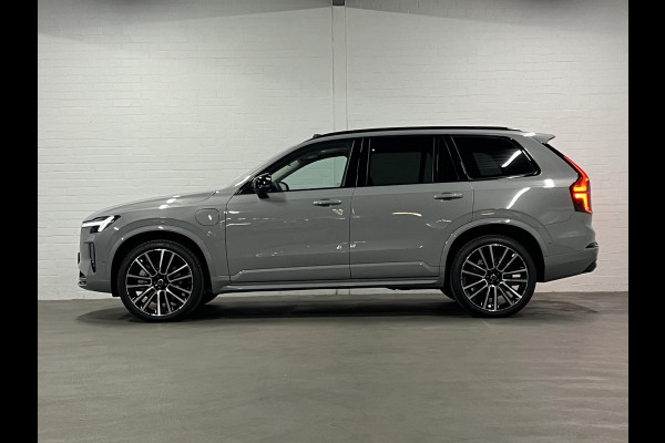 Volvo XC90 2.0 T8 Plug-in hybrid AWD Ultra Dark Luchtvering | Massage | Trekhaak | Bowers & Wilkins | Adapt. Cruise | Stoelventilatie | 22" wielen | 360 camera | Head-up
