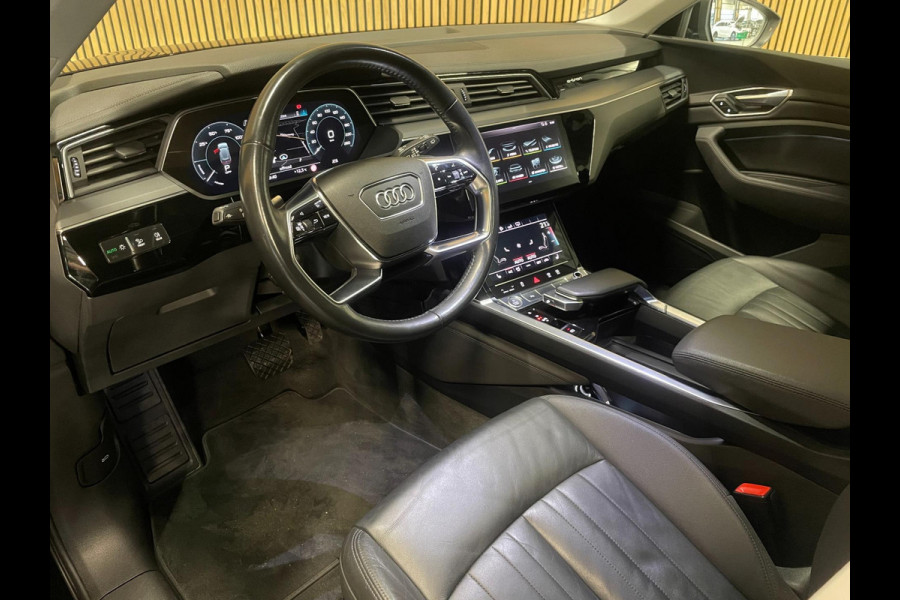 Audi e-tron 50 Quattro Launch Edition Plus 71 kWh|AFN.TREKHAAK|PANO|LEDER|ACC|APPLE CARPLAY|STOELVERW|MEMORY|NAP|NL-AUTO|INCL.BTW|