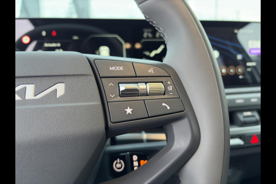 Kia EV3 Plus 81.4 kWh Automaat | Stoel & Stuurverwarming | Camera | Sensoren | Cruise |