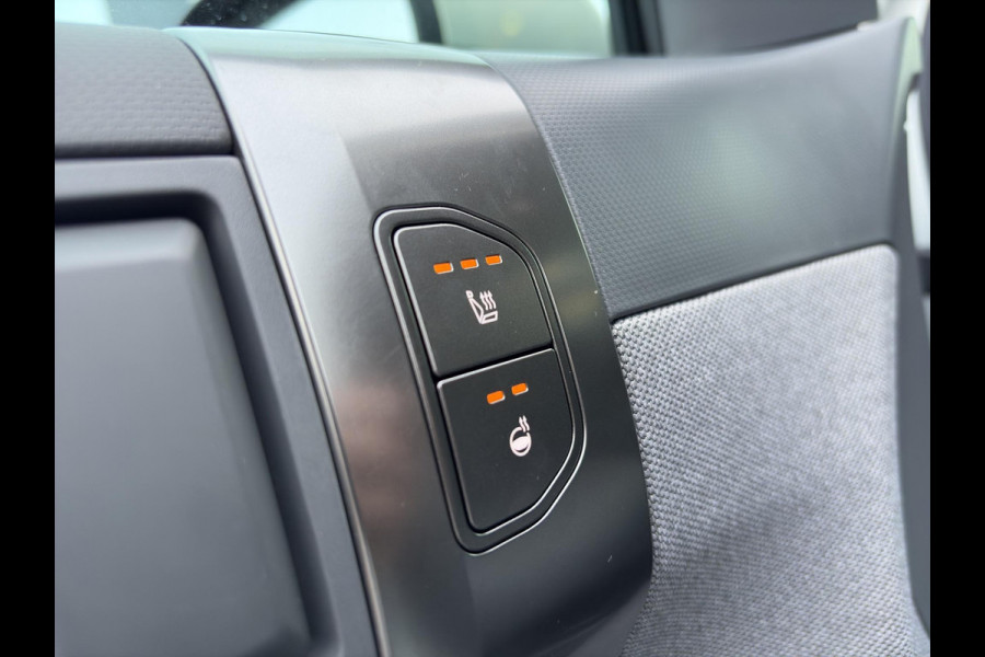 Kia EV3 Plus 81.4 kWh Automaat | Stoel & Stuurverwarming | Camera | Sensoren | Cruise |