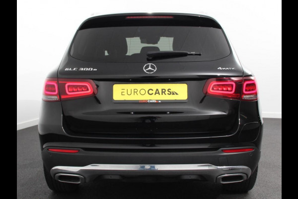 Mercedes-Benz GLC 300e 4MATIC PHEV Exclusive Navigatie Climate Control Leder(look) Camera Trekhaak Adaptive Cruise Control Dab