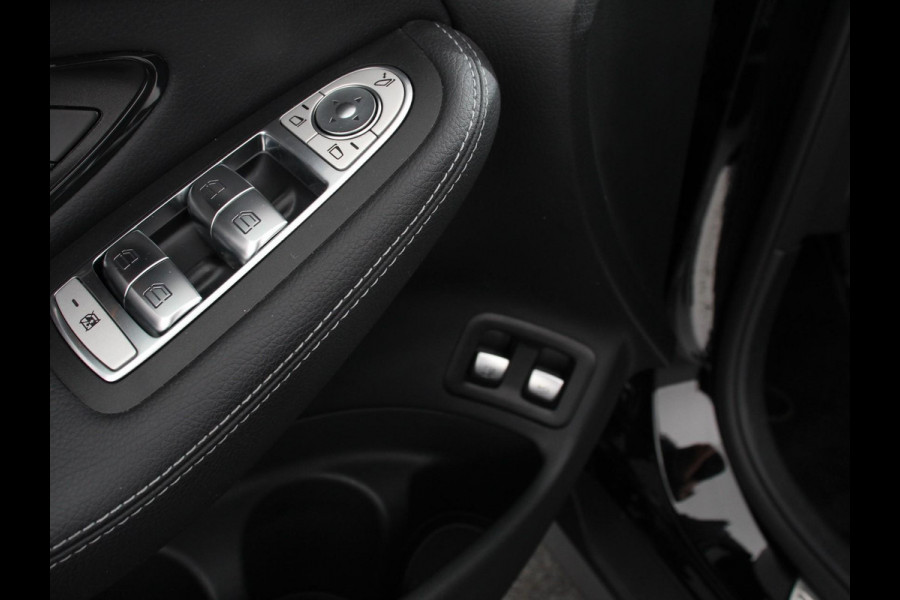 Mercedes-Benz GLC 300e 4MATIC PHEV Exclusive Navigatie Climate Control Leder(look) Camera Trekhaak Adaptive Cruise Control Dab