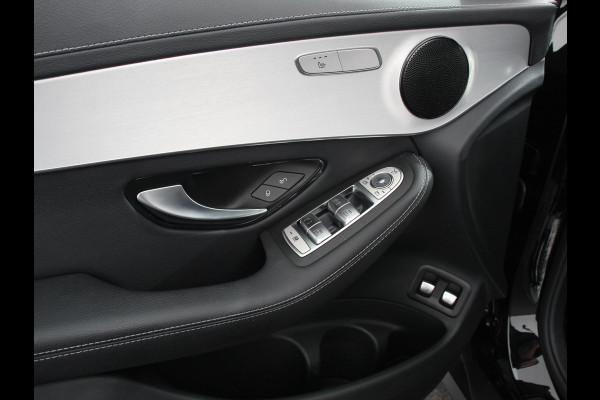 Mercedes-Benz GLC 300e 4MATIC PHEV Exclusive Navigatie Climate Control Leder(look) Camera Trekhaak Adaptive Cruise Control Dab