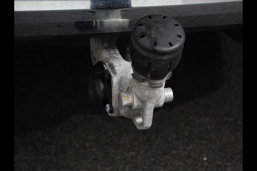 Mercedes-Benz GLC 300e 4MATIC PHEV Exclusive Navigatie Climate Control Leder(look) Camera Trekhaak Adaptive Cruise Control Dab