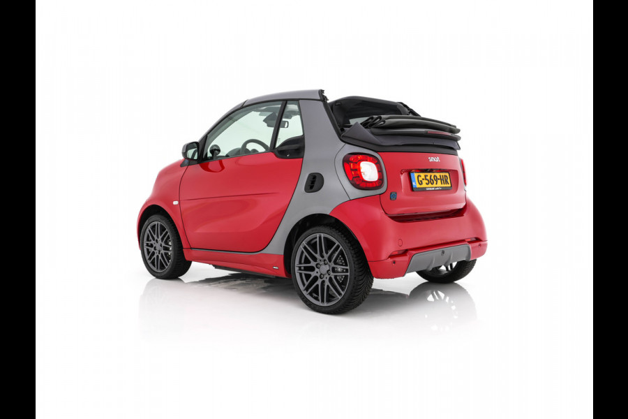 Smart Fortwo cabrio EQ BRABUS Style 18 kWh [ 3-Fase ] *LEATHER | HEATED-SPORTSEATS | NAVI-FULLMAP | CAMERA | DAB+ | AIRCO | PDC | CRUISE | 16''ALU*