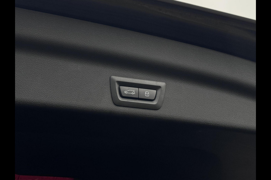 BMW X1 SDrive18i LED - NIEUW MODEL - GROOT SCHERM - CARPLAY - STOELVERWARMING - KEYLESS