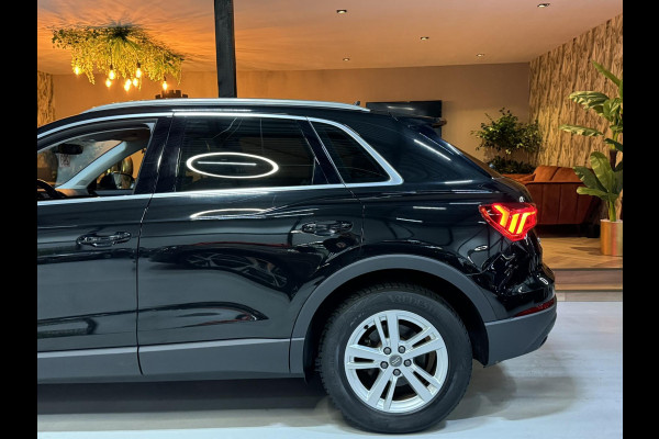 Audi Q3 35 TFSI S edition Garantie Trekhaak Leder Camera StoelVW Elek Achterklep Cruise Navi Clima Led Rijklaar