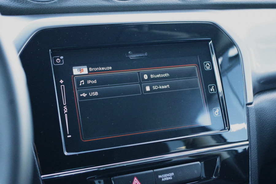 Suzuki Vitara 1.5 Hybrid Automaat Select HEV, Adap. Cruise Control, LED, Camera, Carplay