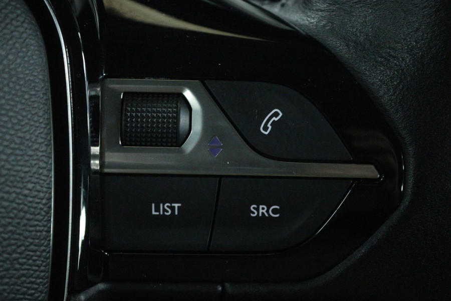 Peugeot 208 1.2 PureTech Blue Lease (NAVIGATIE, CRUISE, PARKEERSENSOREN, MULTIMEDIA, 1e EIGENAAR, GOED ONDERHOUDEN)