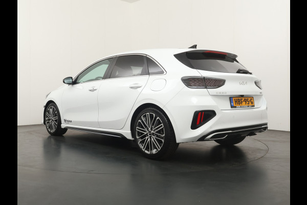 Kia Ceed 1.5 T-GDi GT-PlusLine - Automaat - Rijdende Demo Automaat - Stoel/Stuurverwarming - Adaptief Cruise Control - Navigatie - Climate Control - Fabrieksgarantie Tot 2032