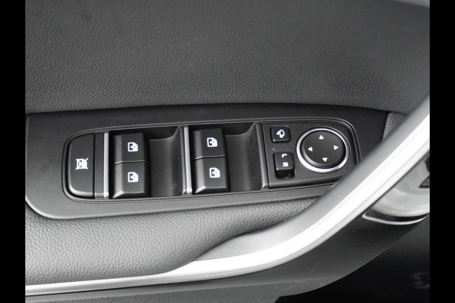 Kia Ceed 1.5 T-GDi GT-PlusLine - Automaat - Rijdende Demo Automaat - Stoel/Stuurverwarming - Adaptief Cruise Control - Navigatie - Climate Control - Fabrieksgarantie Tot 2032
