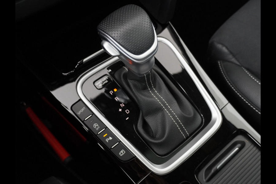 Kia Ceed 1.5 T-GDi GT-PlusLine - Automaat - Rijdende Demo Automaat - Stoel/Stuurverwarming - Adaptief Cruise Control - Navigatie - Climate Control - Fabrieksgarantie Tot 2032