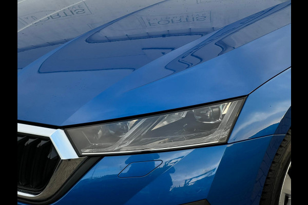 Škoda Octavia Combi 1.5 TSI First Edition NL AUTO | STOELVERW | SFEEVRLICHTING |