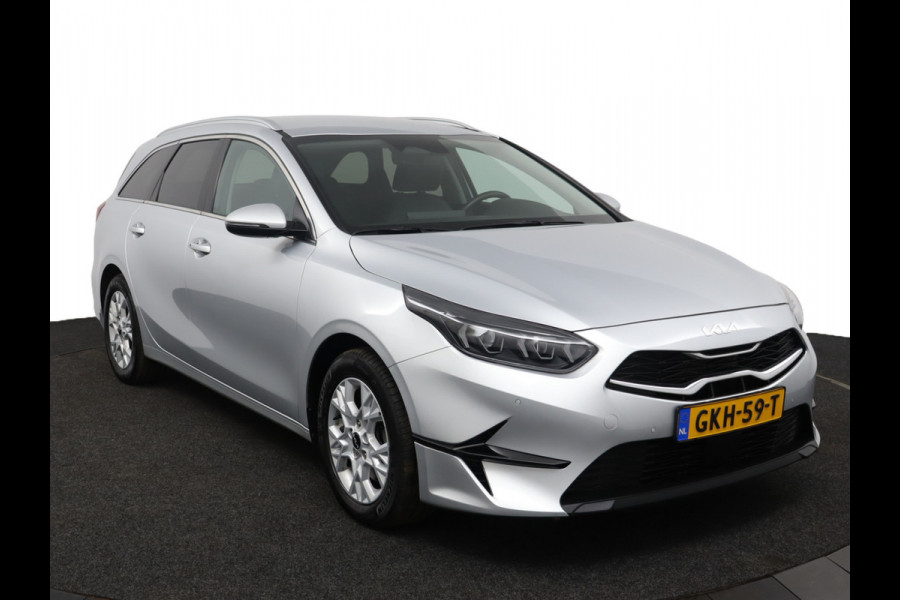 Kia Ceed Sportswagon 1.5 T-GDi DynamicPlusLine Apple Carplay/Android Auto - Cruise Control - Dodehoekdetectie - Navigatie - Stuur/Stoelverwarming - Fabrieksgarantie tot 09-2031