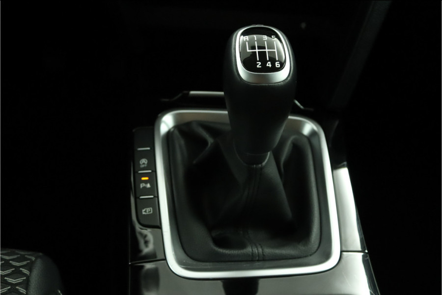 Kia Ceed Sportswagon 1.5 T-GDi DynamicPlusLine Apple Carplay/Android Auto - Cruise Control - Dodehoekdetectie - Navigatie - Stuur/Stoelverwarming - Fabrieksgarantie tot 09-2031