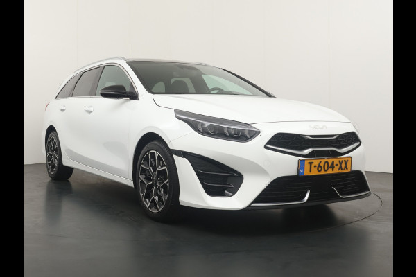 Kia Ceed Sportswagon 1.5 T-GDi GT-Line Automaat - Stoel-/Stuurverwarming - Apple Carplay/Android Auto - Elektrisch bedienbare Achterklep - Schuif-/Kanteldak - - Fabrieksgarantie tot 2030