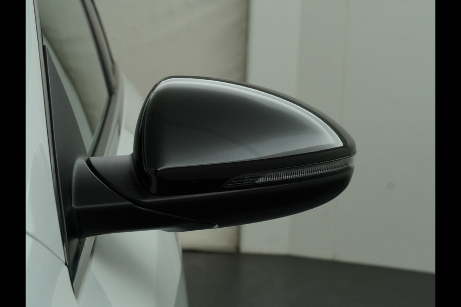 Kia Ceed Sportswagon 1.5 T-GDi GT-Line Automaat - Stoel-/Stuurverwarming - Apple Carplay/Android Auto - Elektrisch bedienbare Achterklep - Schuif-/Kanteldak - - Fabrieksgarantie tot 2030