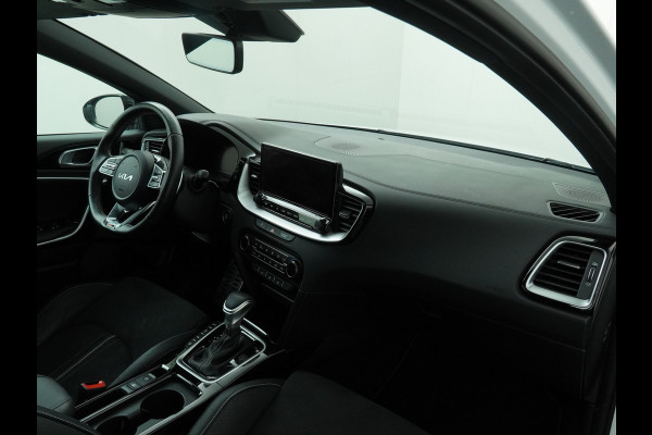 Kia Ceed Sportswagon 1.5 T-GDi GT-Line Automaat - Stoel-/Stuurverwarming - Apple Carplay/Android Auto - Elektrisch bedienbare Achterklep - Schuif-/Kanteldak - - Fabrieksgarantie tot 2030