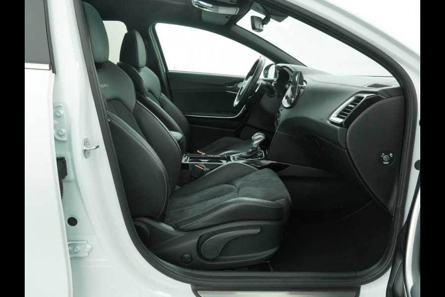 Kia Ceed Sportswagon 1.5 T-GDi GT-Line Automaat - Stoel-/Stuurverwarming - Apple Carplay/Android Auto - Elektrisch bedienbare Achterklep - Schuif-/Kanteldak - - Fabrieksgarantie tot 2030