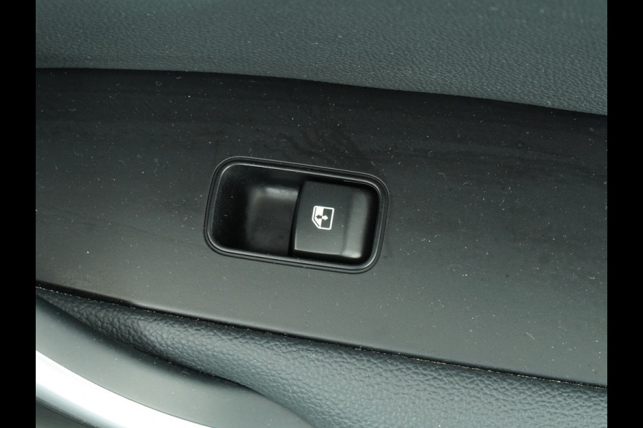 Kia Ceed Sportswagon 1.5 T-GDi GT-Line Automaat - Stoel-/Stuurverwarming - Apple Carplay/Android Auto - Elektrisch bedienbare Achterklep - Schuif-/Kanteldak - - Fabrieksgarantie tot 2030