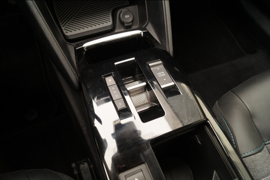 Citroën Ë-C4 Feel Pack 50kWh -NAVI-ECC-PDC-CAM-