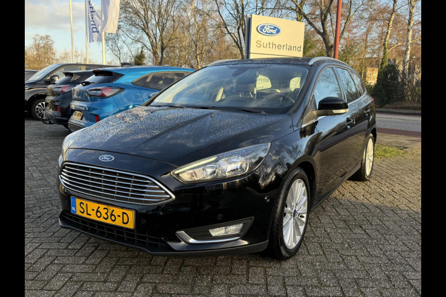 Ford FOCUS Wagon 1.0 Ecoboost Titanium 125pk Trekhaak | Navigatie | Apple Carplay, Android Auto | Voorruit verwarming | Dealer onderhouden