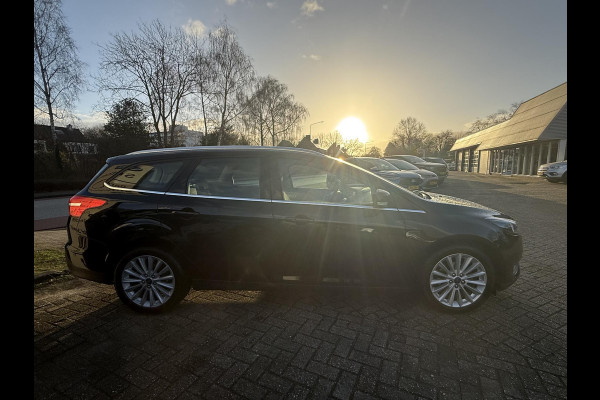 Ford FOCUS Wagon 1.0 Ecoboost Titanium 125pk Trekhaak | Navigatie | Apple Carplay, Android Auto | Voorruit verwarming | Dealer onderhouden